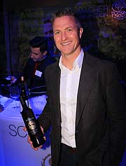 Ralf Schumacher ist mit seiner „Ralf Schumacher Wine Edition“ unter die Weinbauern gegangen @ Galanacht der Münchner Gastronomie und Hotellerie 2020 (©Foto: Martin Schmitz)